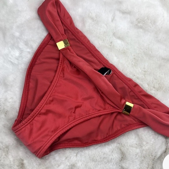 VIX Paula Hermanny Bia Red Bikini Bottoms Womens Brazilian Size L - Picture 9 of 9